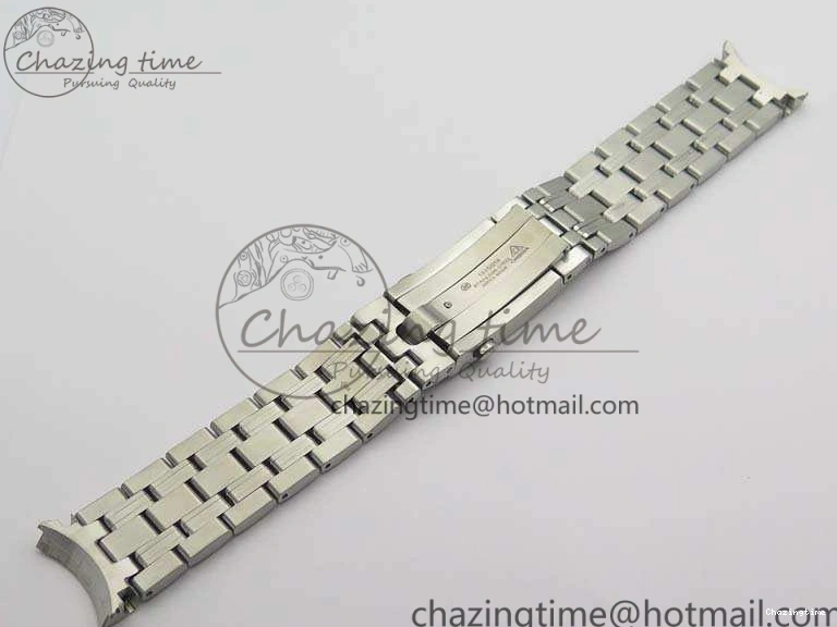 0213 FashionForward Seamaster 300M 007 SS URF 1:1 Best Edition White Dial Ceramic Bezel On Nylon Strap A2507(Free SS Bracelet) 8118